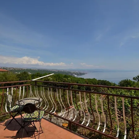 Feriehus House Pobri Opatija