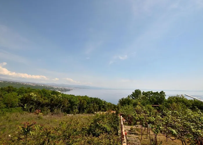 Dom wakacyjny House Pobri *